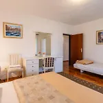 1 Bedroom Amazing In *