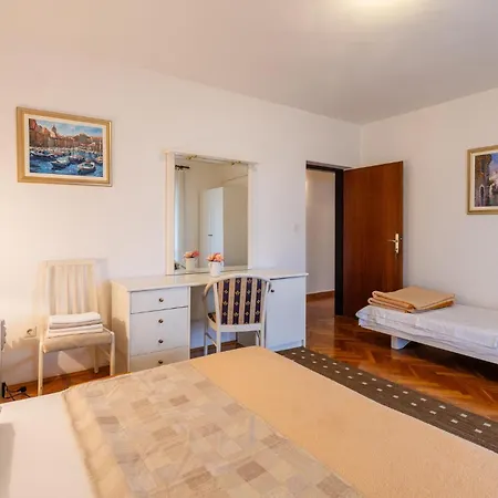 1 Bedroom Amazing In *